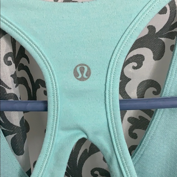 Lululemon top - Picture 4 of 4